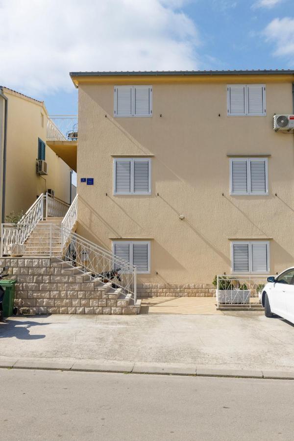 Apartman Gaby Makarska Zewnętrze zdjęcie