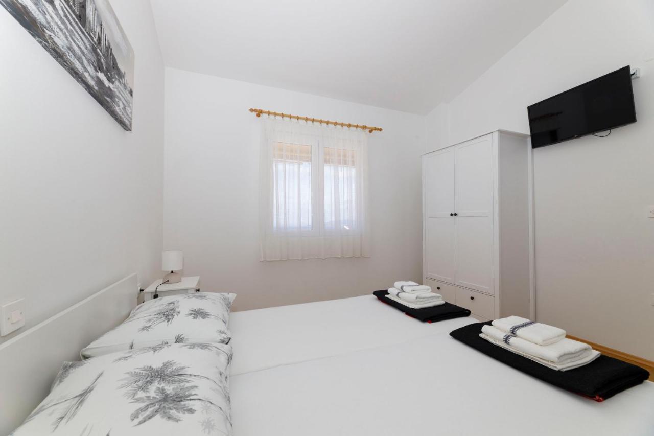 Apartman Gaby Makarska Zewnętrze zdjęcie